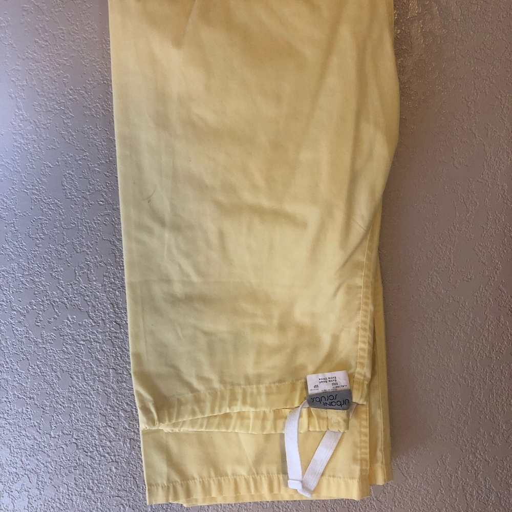 Scrub pants